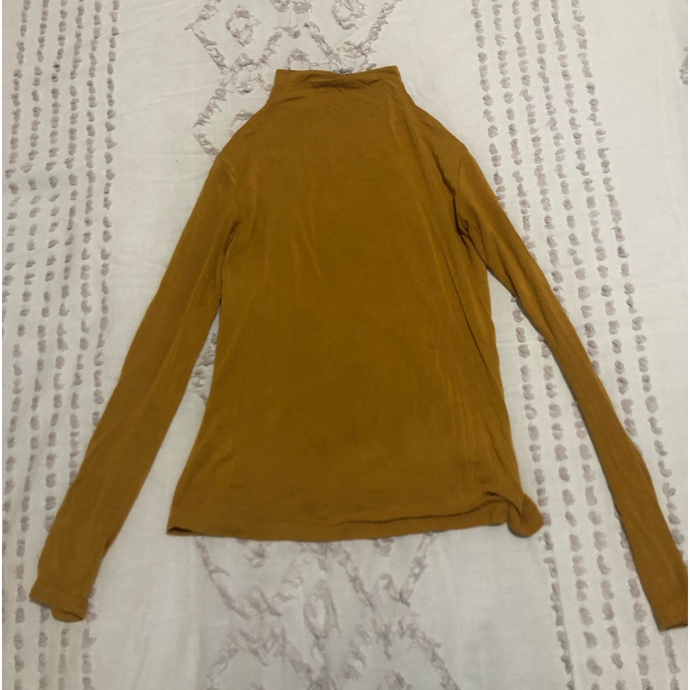 MUSTARD YELLOW LONG SLEEVE SEMI TURTLE NECK